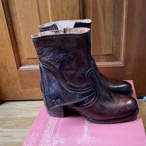 Bed Stu BRAND NEW brown boots never been worn, size 9.
